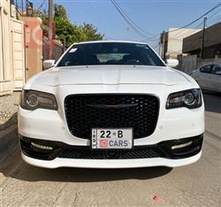 کرایسلەر 300